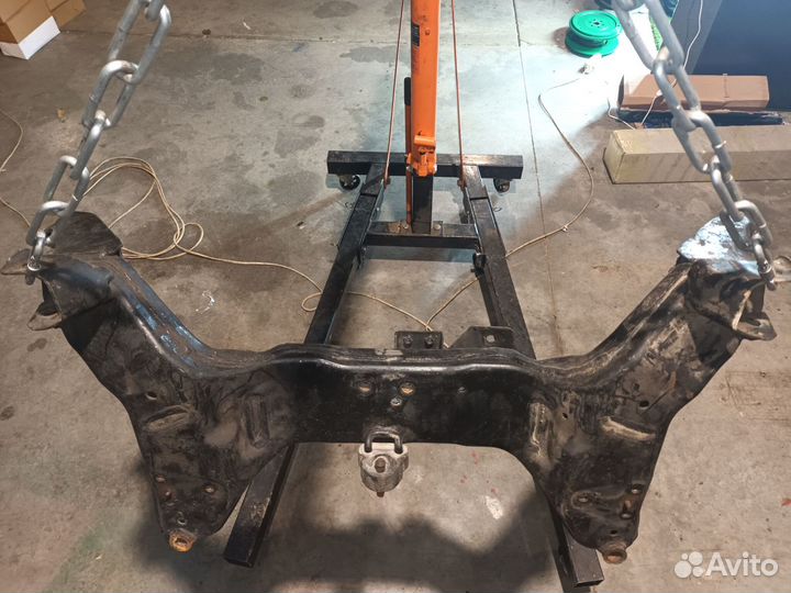 Подрамник Ниссан Альмера Н16; Классик B10