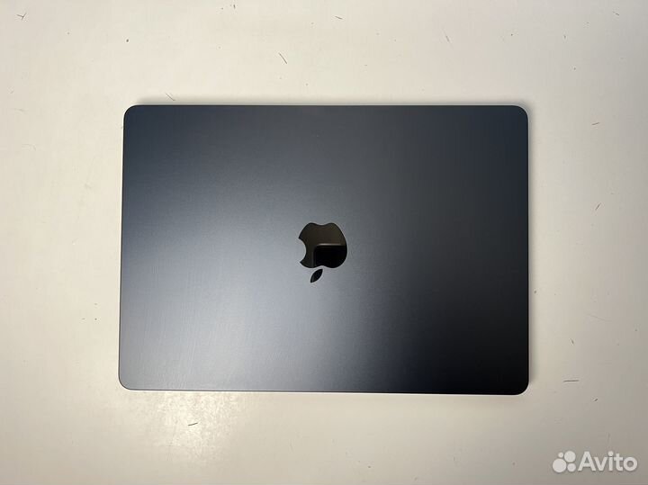 MacBook Air 13 2022 M2 256Gb Apple Care 04/2026