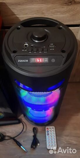 Большая блютуз колонка новая