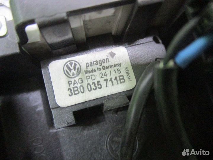 Плафон салонный Volkswagen Polo 5 MK5