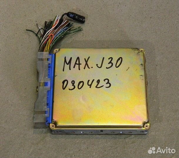Блок управления двс Nissan Maxima J30 3.0
