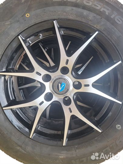 Колеса комплект RoyalBlack 215/65R16 диски Venti