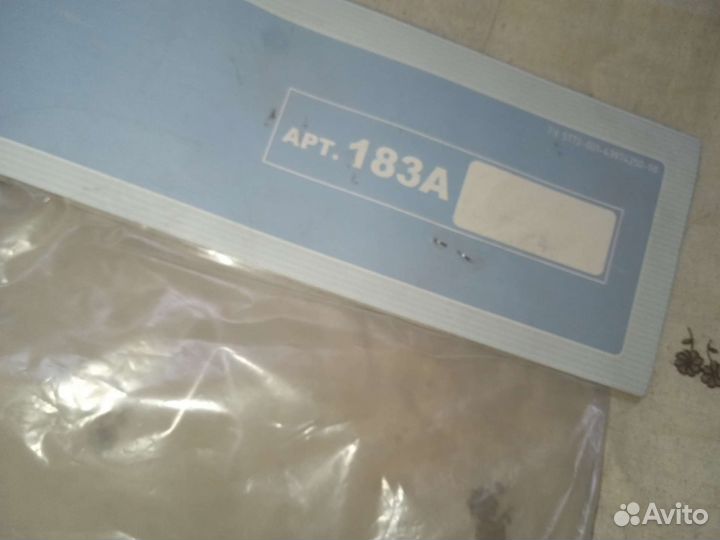 Угловые элементы к молдингам