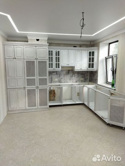 Мебель из массива дерева на заказ