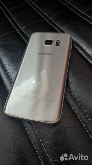 Samsung Galaxy S7, 4/32 ГБ