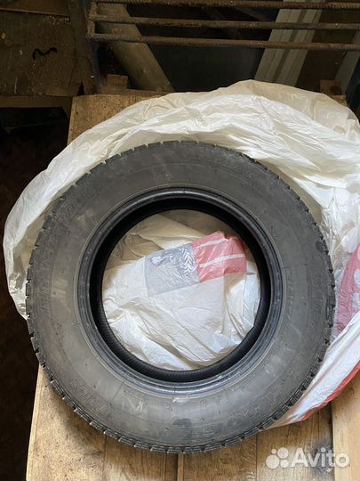 Bridgestone Blizzak Revo GZ 195/65 R15