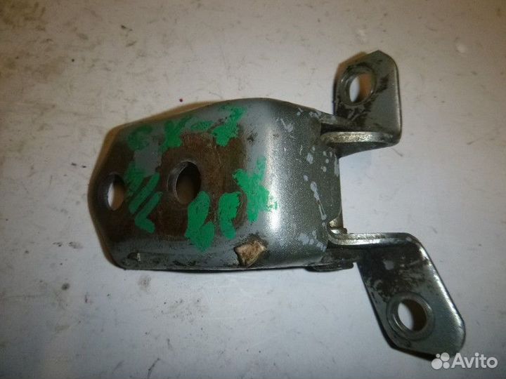 Петля двери передней левой верхняя mazda CX 7 2007