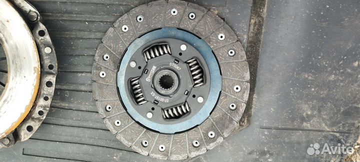 Корзина сцепления с диском nissan primera p11 cd20