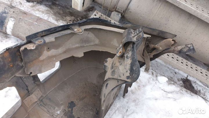 Бампер на фредлайнер