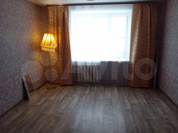 Комната 14 м² в 1-к., 2/5 эт.