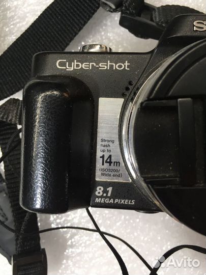 Компактный фотоаппарат