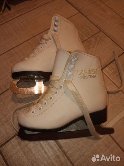 Коньки детские ларсен