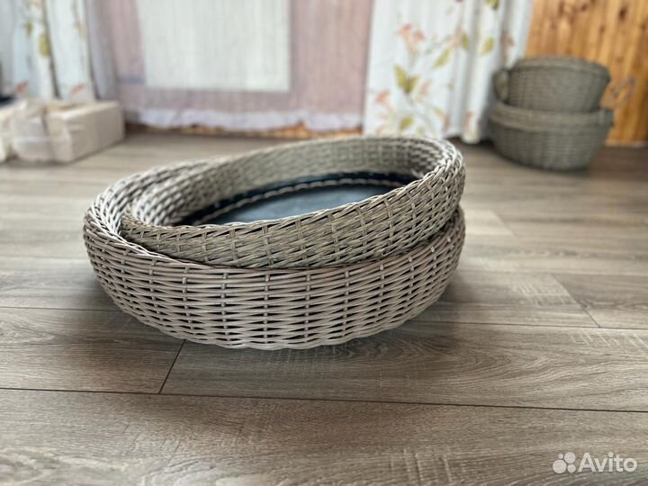 Лежанка для животных из ротанга