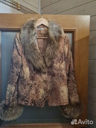 Костюм женский