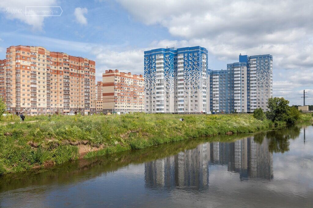 Рабочий поселок 3. Лукино Варино поселок Свердловский. Посёлок Свердловский ЖК Лукино Варино. Лукино Варино Заречная. Московская область Щелковский район Лукино Варино.