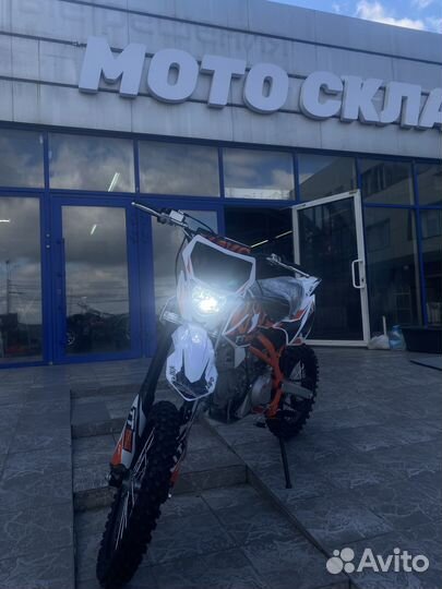 Питбайк kayo basic TT125EM 17/14 KRZ (механ. сцеп)