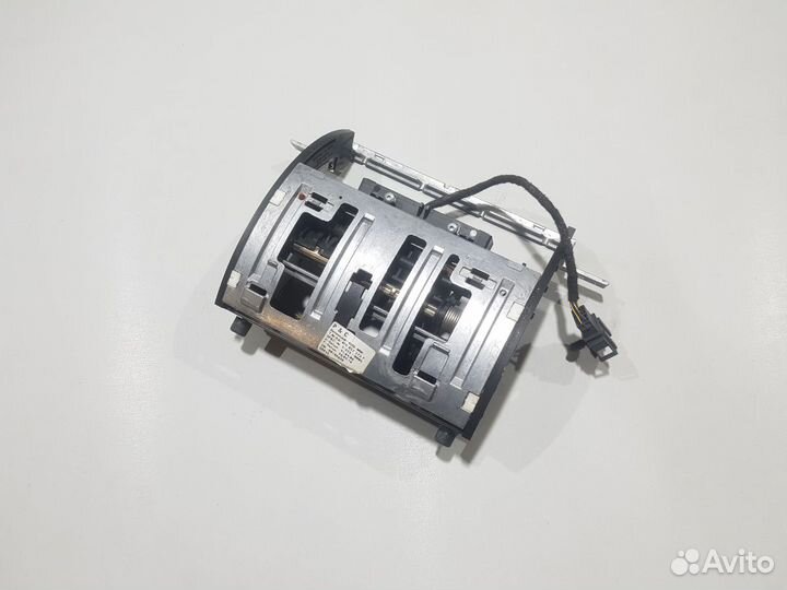 Привод монитора MMI ауди а8 audi s8