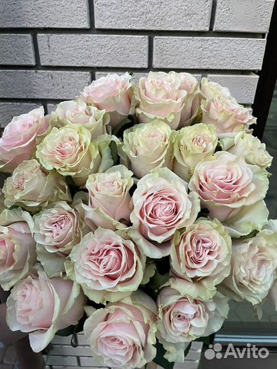 Доставка цветы и букетов