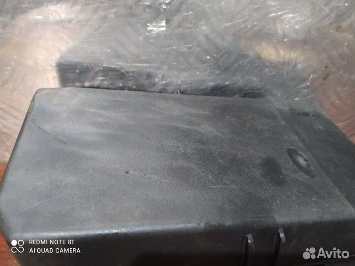 Крышка блока предохранителей Mazda 6