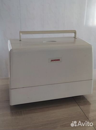 Вышивальная машина Janome 350e