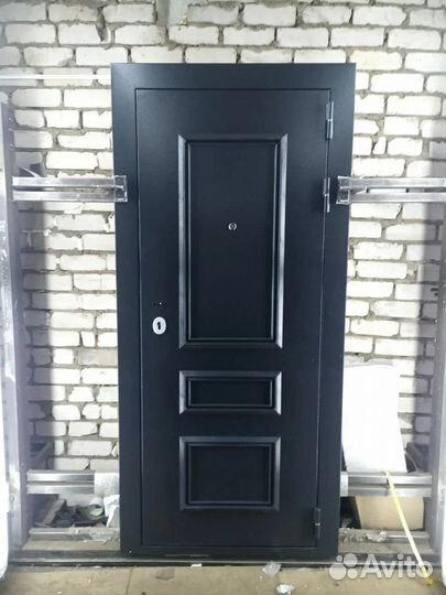 Дверь входная с терморазрывом