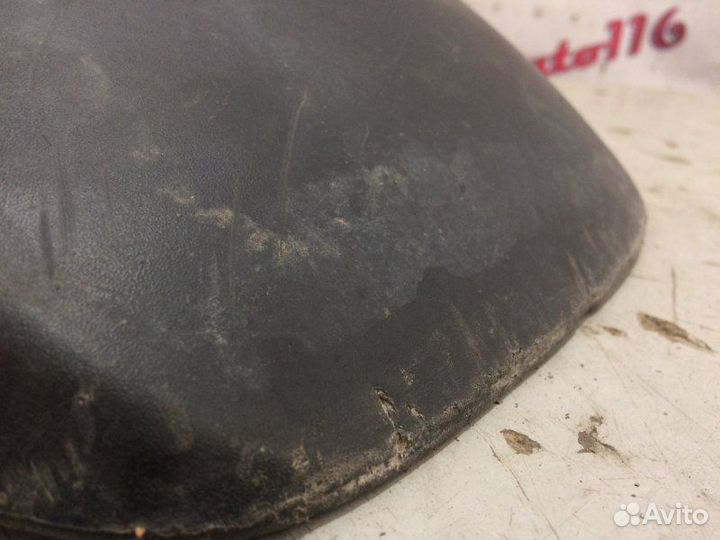 Брызговик задний правый Land Rover Range Rover