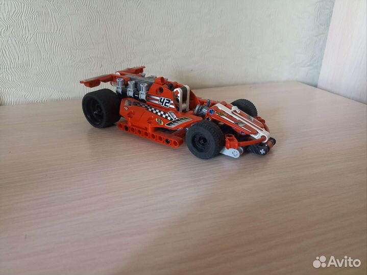 Lego Technic 42011