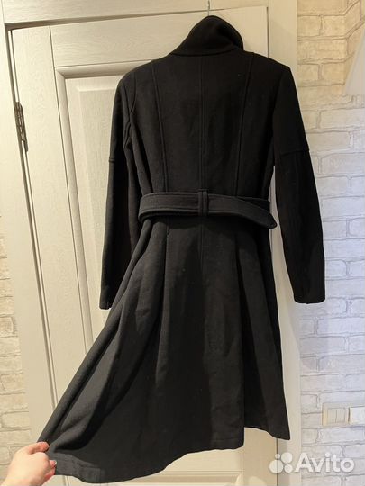 Пальто bcbg шерсть, размер М