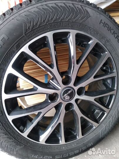 Nokian Tyres Hakkapeliitta 8 185/65 R15 92T