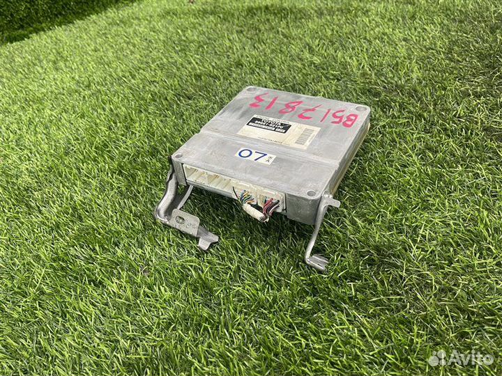 Блок управления efi Toyota Porte NNP11 1nzfe 2004