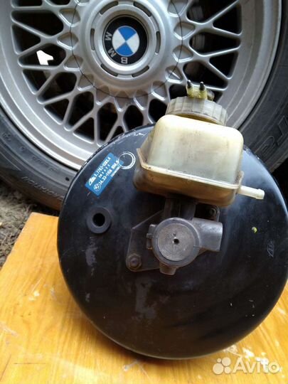 Вакуумник для BMW E34