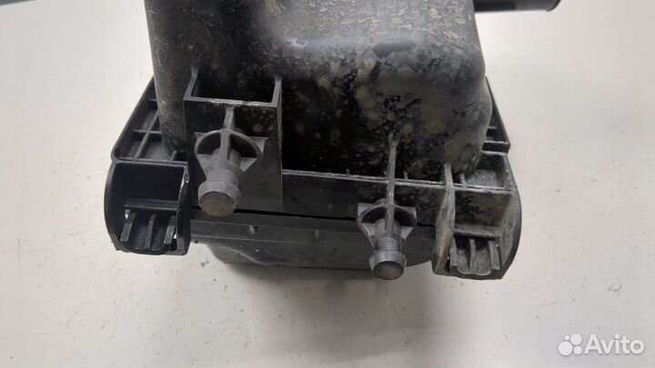 Корпус воздушного фильтра Nissan Juke, 2011