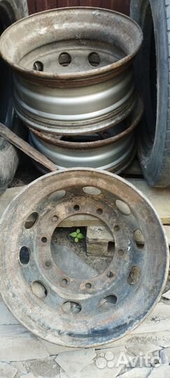 Грузовые диски и шины r22 5 бу
