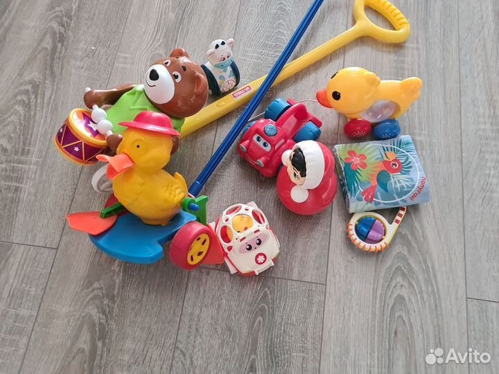 Развивающие игрушки пакетом