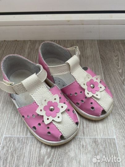 Обувь для девочки