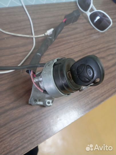 Замок зажигания лада калина