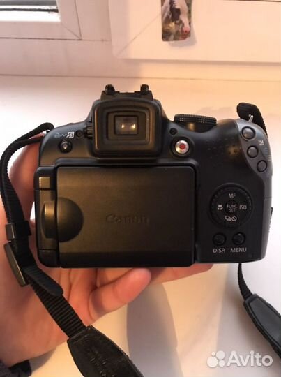 Фотоаппарат полу-профессиональный Canon