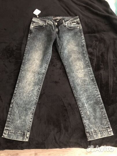 Джинсы