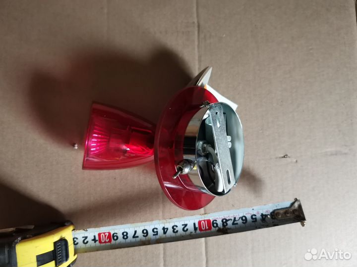 Светильники бра голубые и красный