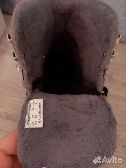 Коньки фигурные и сумка