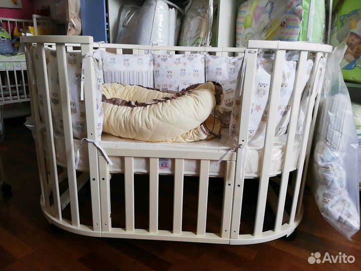 Кроватка овальная