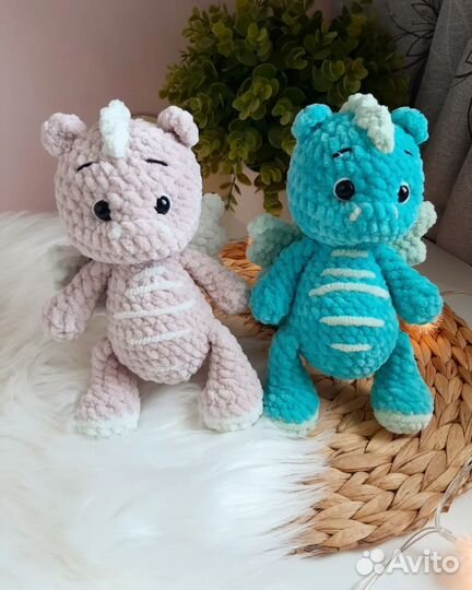 Мягкая игрушка. Вязаный дракончик. Символ 2024