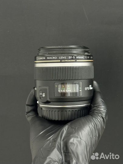Объектив canon ef-s 60mm usm