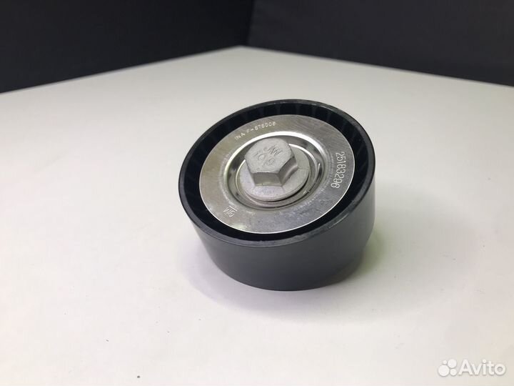 Ролик приводного ремня Chevrolet Opel GM 25183296