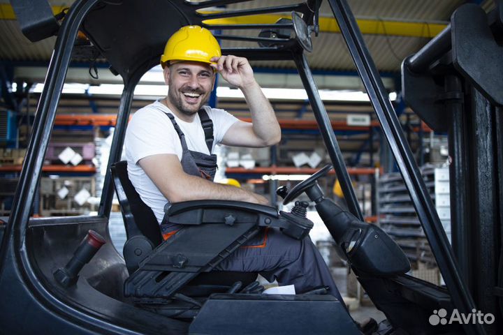 Водитель погрузчика в Пермь, вахта, еженедельные а