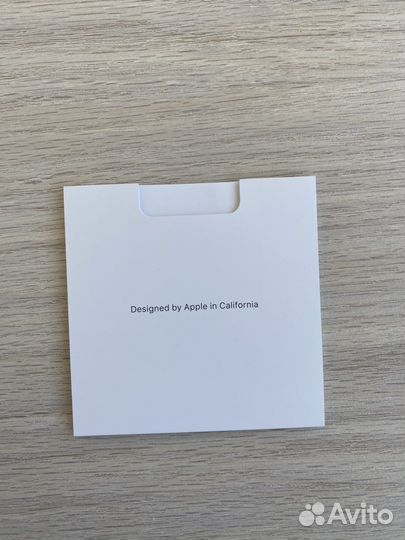 Беспроводные наушники Apple Airpods