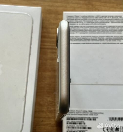 iPhone 11, 128 ГБ