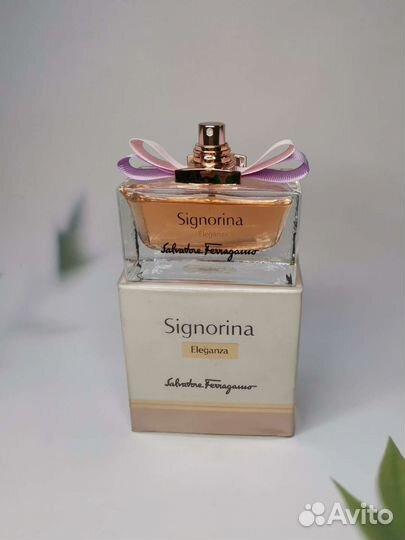 Signorina Eleganza Salvatore Ferragamo для нее