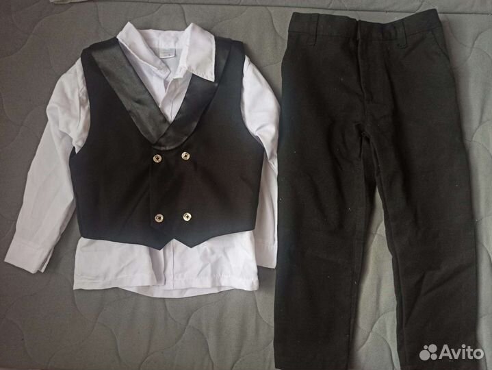 Костюм праздничный