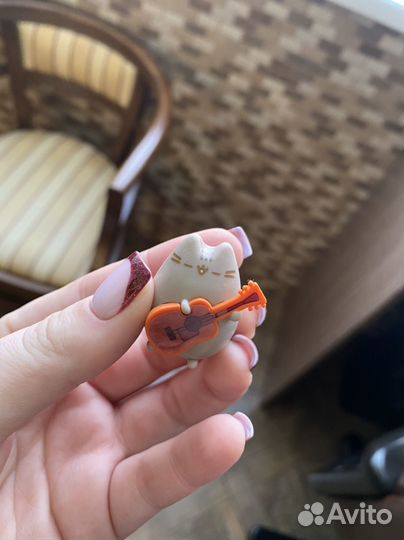 Кот из киндера